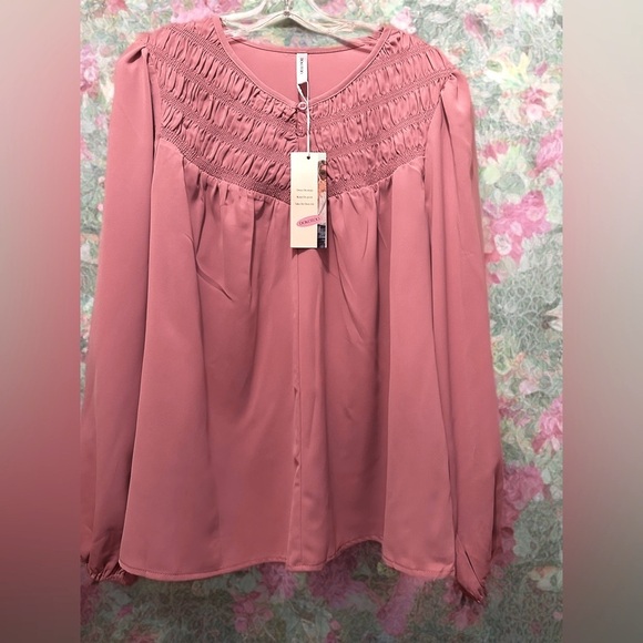 NWT Women Trendy Round Neck Smocked Blouse Pink Size XL - Picture 1 of 5
